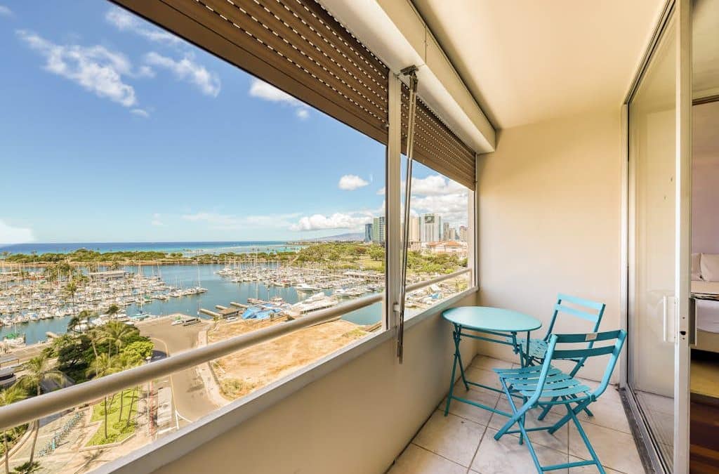 Harbor View Plaza #1203 – 30-Night Minimum