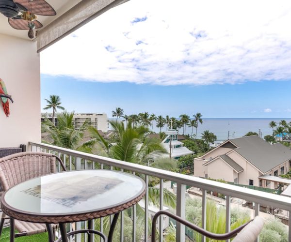 Kailua Village Resort 605