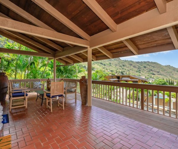 Seabreeze Hawaii Kai – 30-Night Minimum