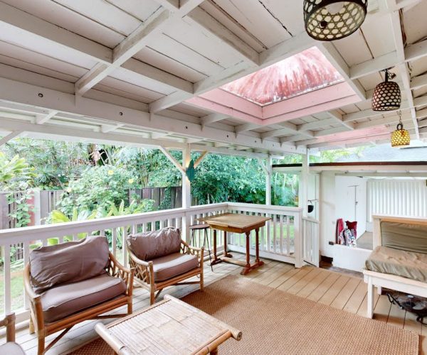 Haleiwa Cottage – 30-Night Minimum